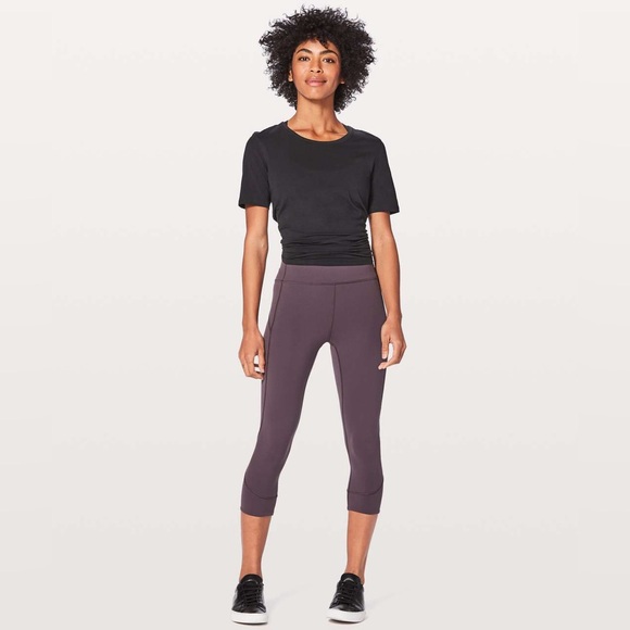 Lululemon In Movement Crop *Everlux 19" - Picture 1 of 7